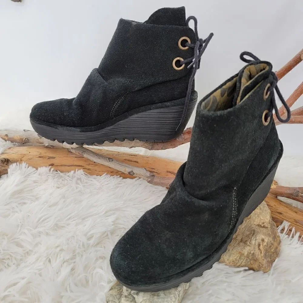 Fly London Black suede booties Yama